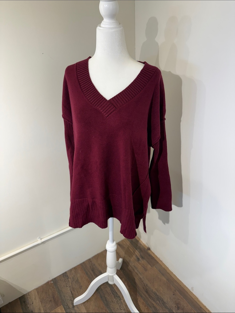 Deepself Oversized V-Neck Sweater in Burgundy